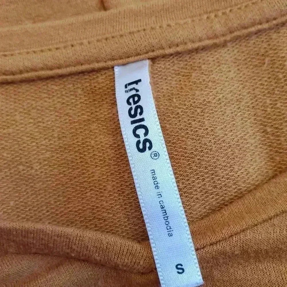 Tresics Long Sleeve Mustard Yellow Crop Top - S - Picture 7 of 7